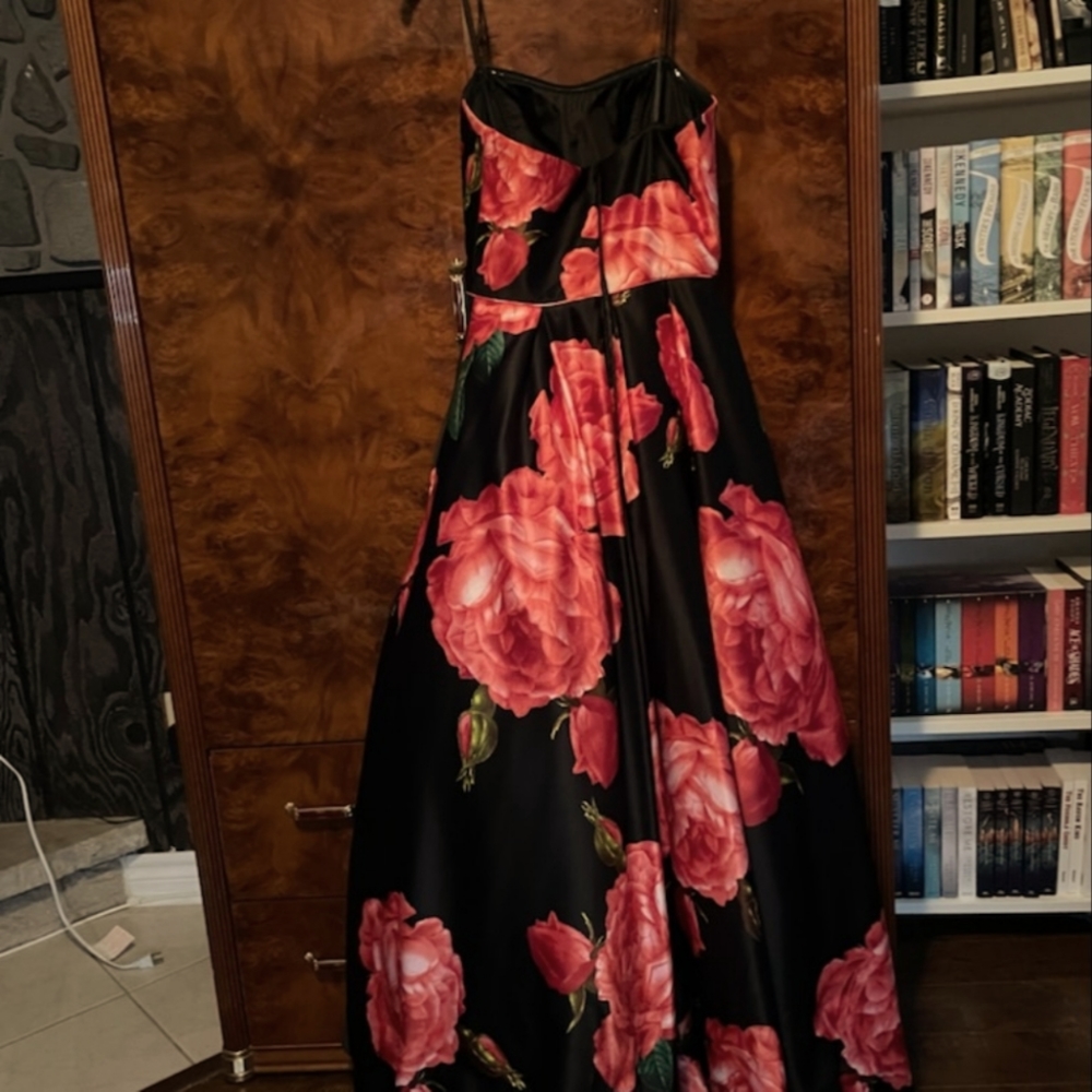 Grad dress